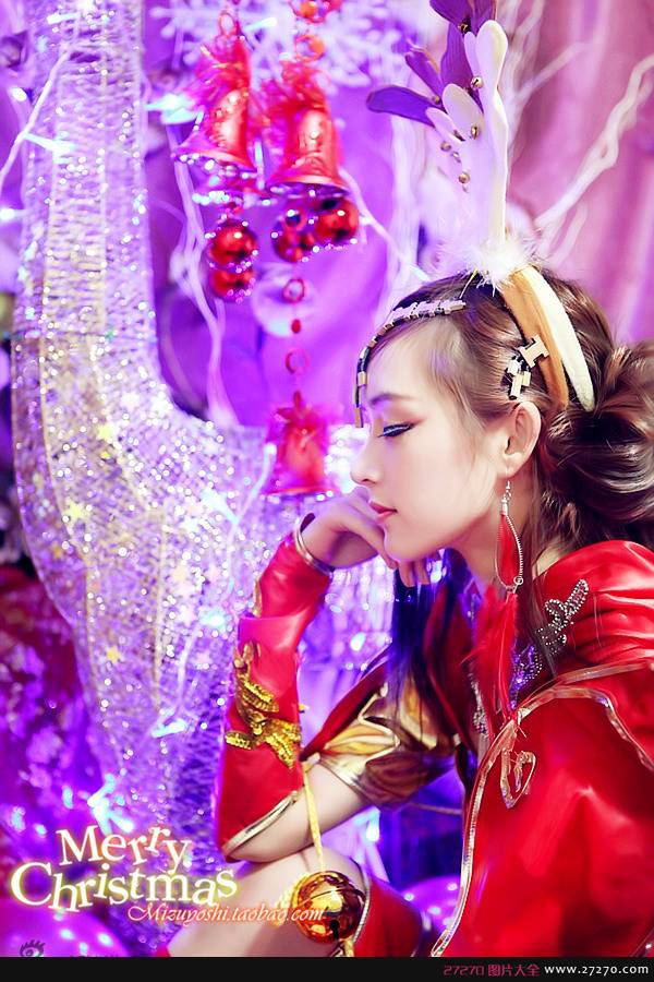 性感女神陈丹婷圣诞Cosplay唯美图片