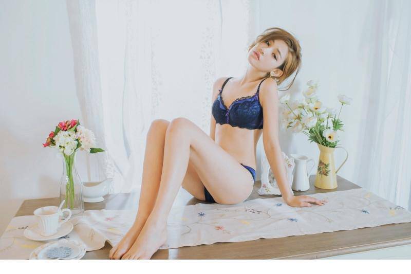性感美女私房情趣内衣秀