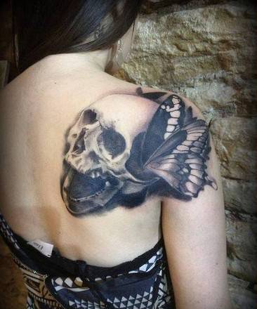 肩部花骷髅纹身图片艺术精美