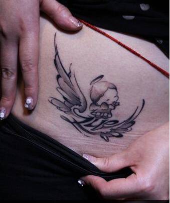 女生大爱天使精灵纹身图片