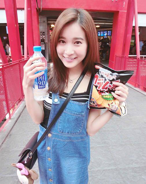 台湾可爱阳光美女孟洁Candy写真集