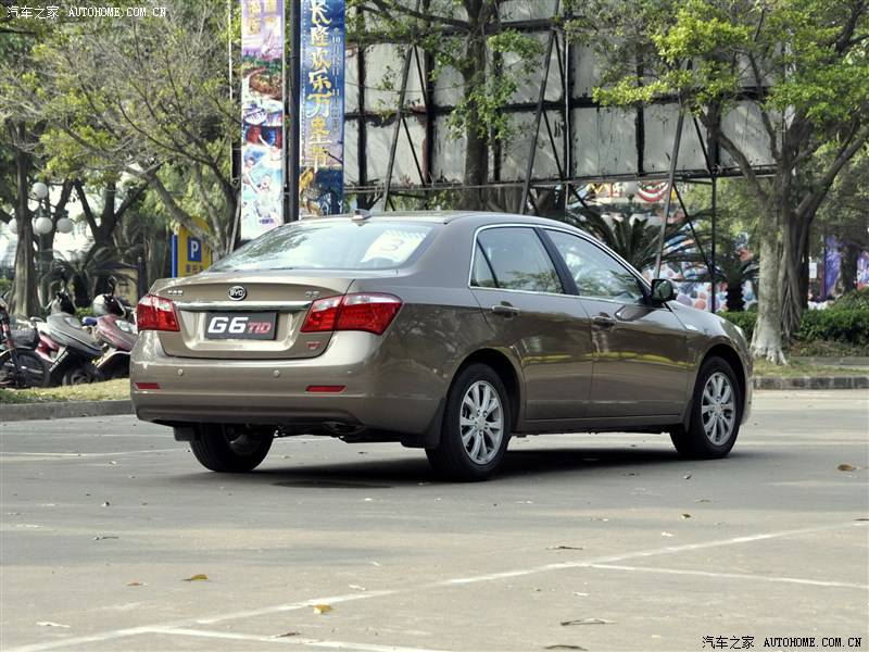 比亚迪 比亚迪G6 2013款 1.5T 自动尊荣型 车身外观