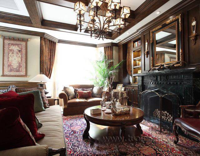 古典美式客厅奢华装修效果图