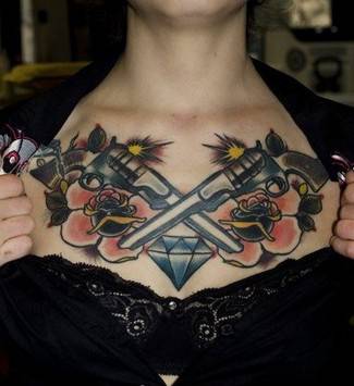 女生胸部艺术纹身图案精美诱惑