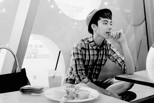 精美非主流阳光男生图片