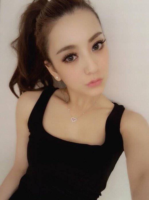 非主流最新甜美女生自拍图片