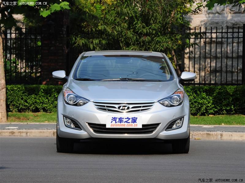 现代 朗动 2012款 1.6L 自动领先型 车身外观