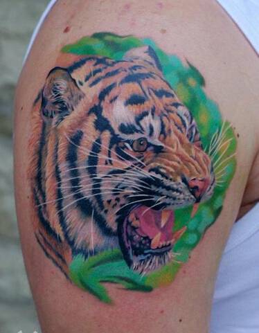 霸气经典艺术纹身虎图案