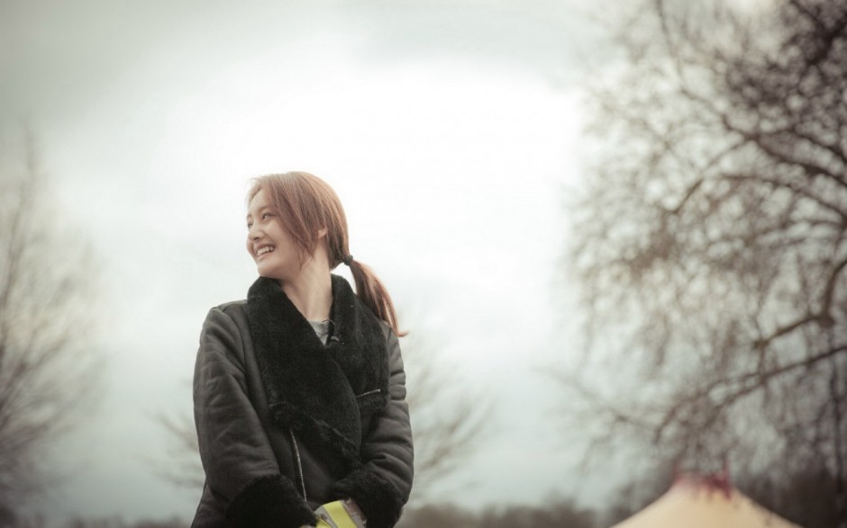 qq花儿与少年桌面壁纸