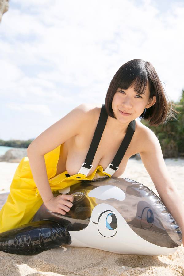 日本I罩杯女神日比谷亜美诱人写真集