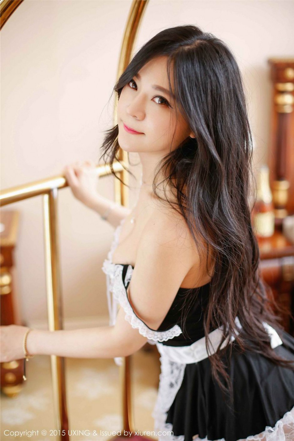 优星馆尤物Ayumi雪雪迷人身材写真