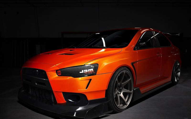 三菱EVO个性时尚改装车靓丽登场