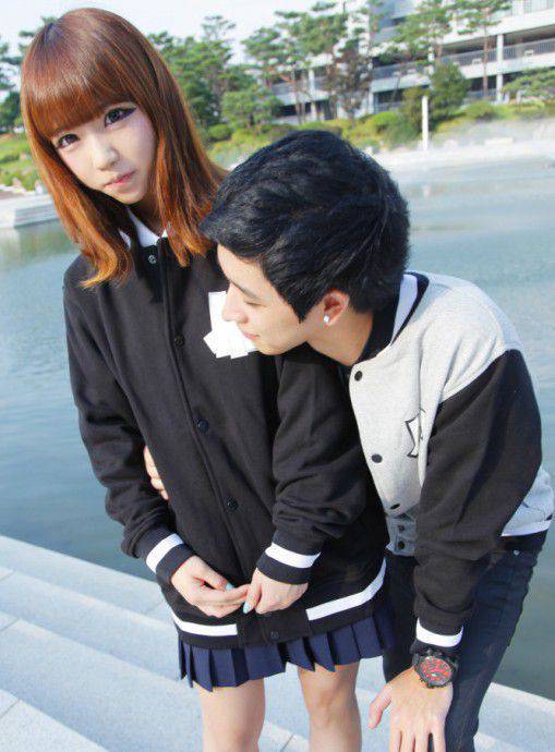 qq秀情侣图片甜蜜亲吻