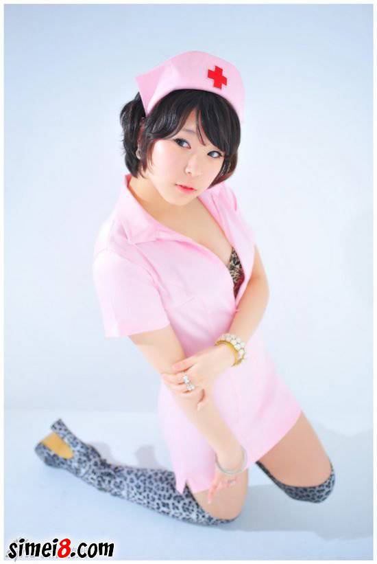护士MM的高清cos唯美图片