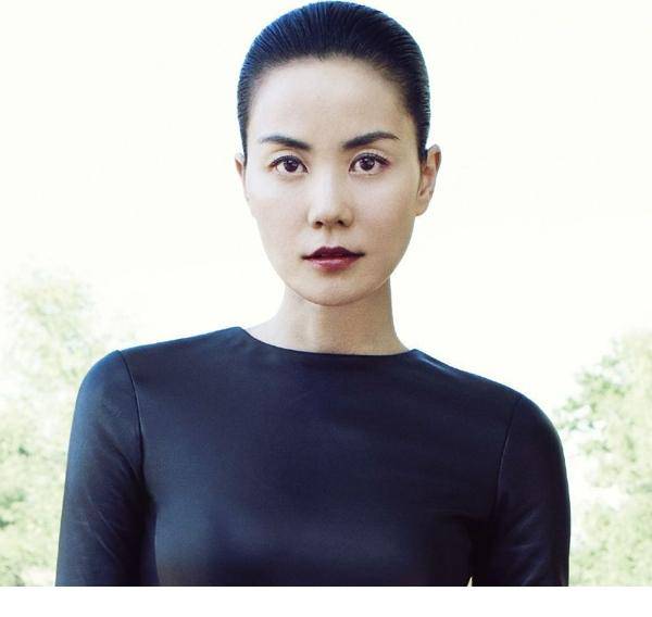 天后王菲复古典雅组图