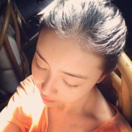 大美女张辛苑自拍图片