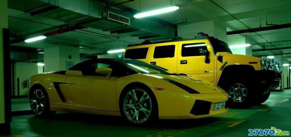 街头豪车实拍 阿拉伯