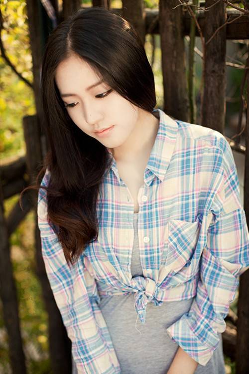 大学生活力气质女生图片