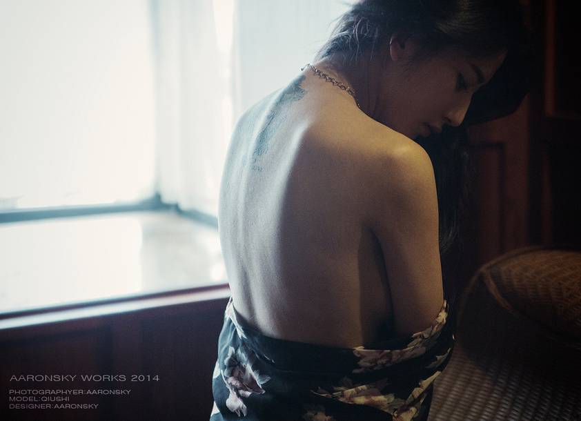 颓废美女私房诱惑写真集