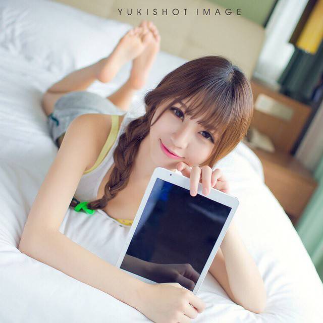 正妹主播Crysta1Lee宛如仙女下凡