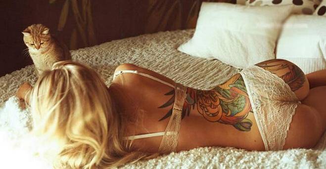 欧美美女个性彩绘满手臂纹身图案大全图片