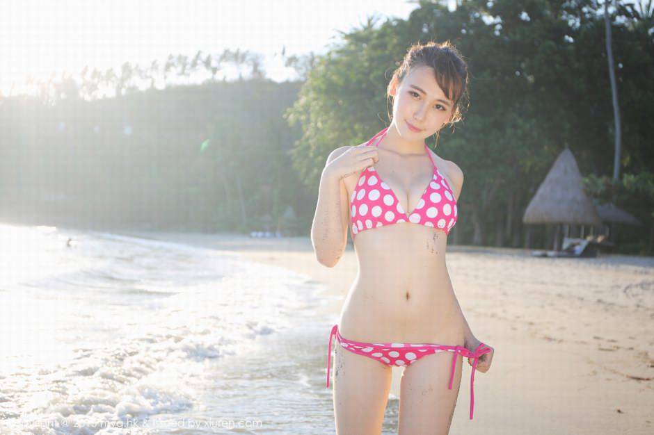 美媛馆熊吖BOBO海边清凉唯美比基尼写真