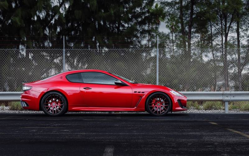 意大利Maserati跑车酷炫个性图片