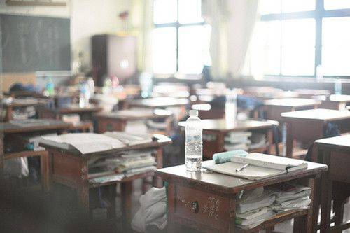 单车浪漫温馨带风景的图片