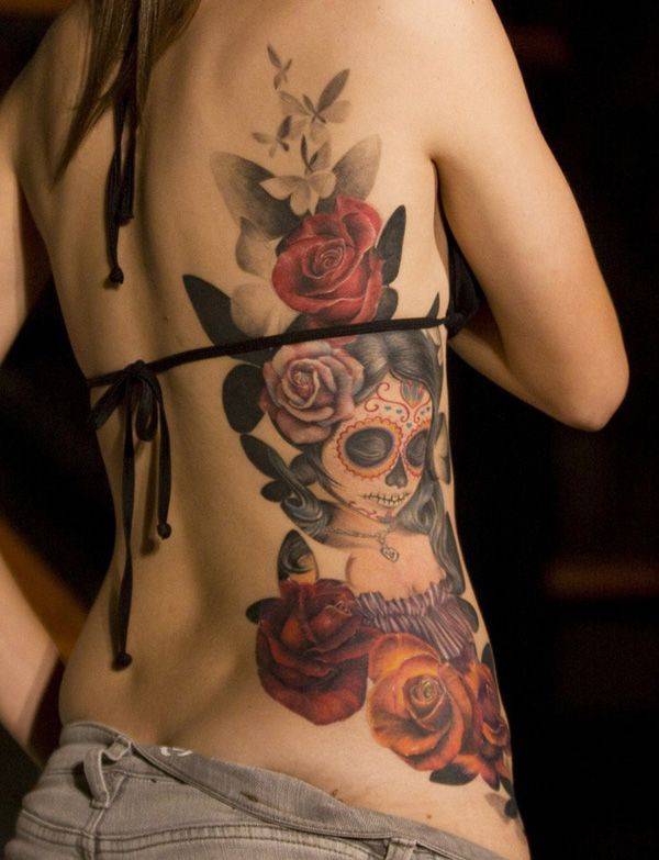 女生腰部花朵刺青纹身图案大全
