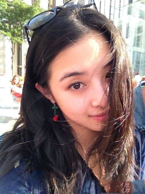 女星张含韵可爱娇俏生活照曝光