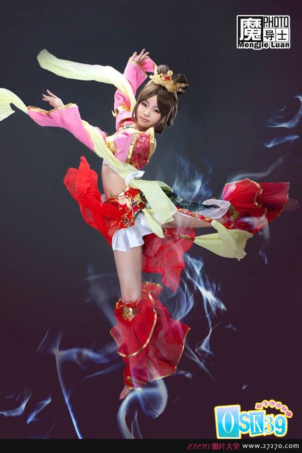 性感可爱萝莉演绎清纯服装美女COS