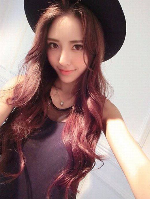 非主流90后美女大图片