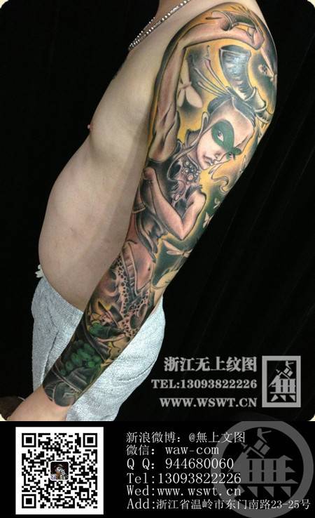 男士艺术花臂纹身引领个性潮流