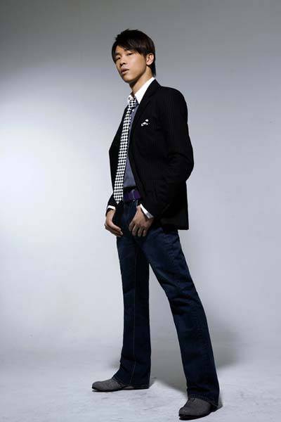 歌手陶喆型男帅气写真 成熟魅力优雅迷人