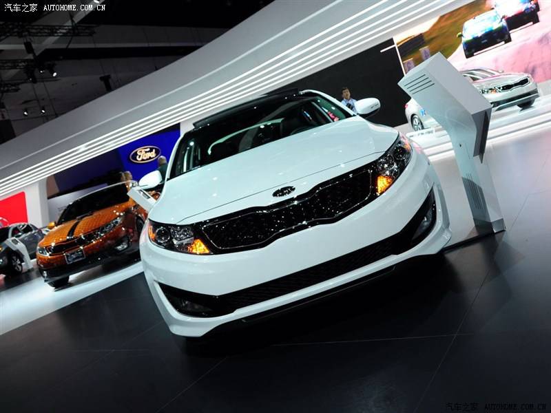 起亚Optima2013款 SX Limited车身外观欣赏