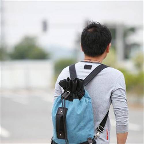 非主流图片牛仔潮流男生图片