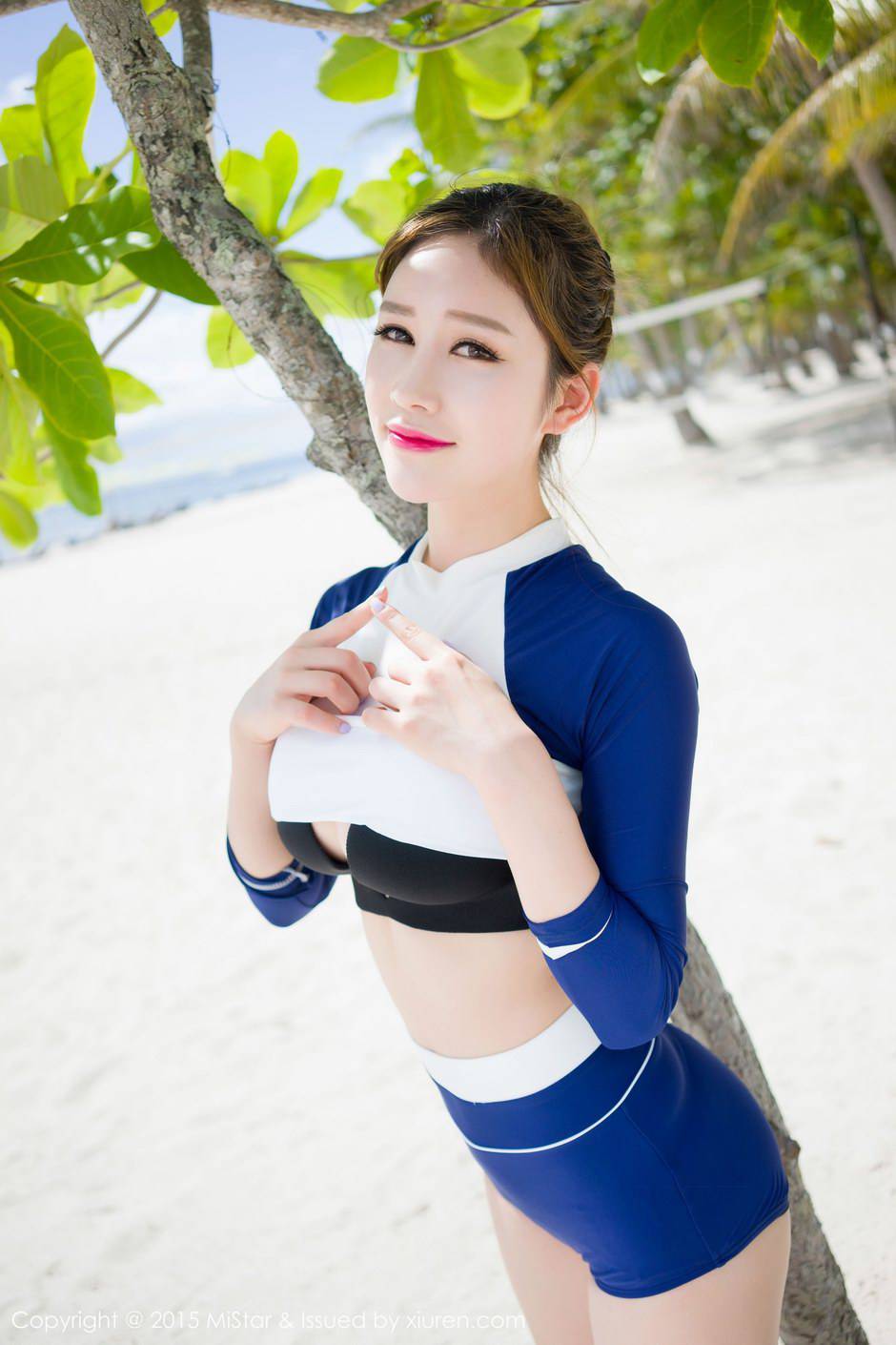 魅妍社沙滩比基尼女郎于姬Una大展惹火魅力