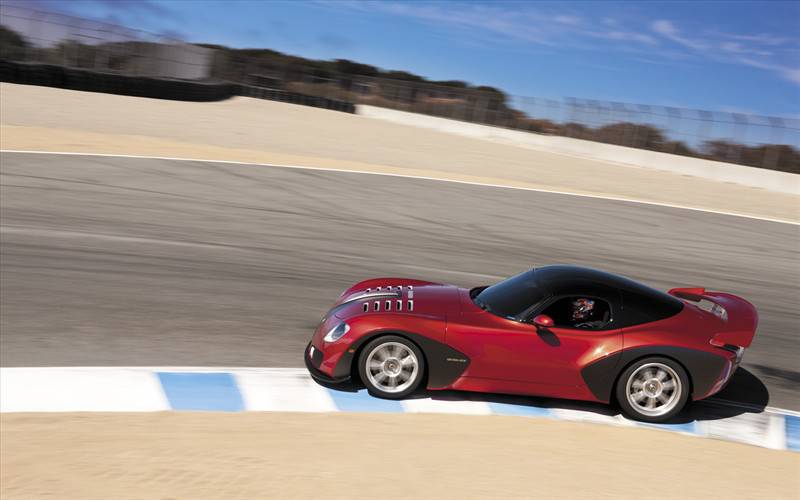超前卫设计红色跑车汽车图片
