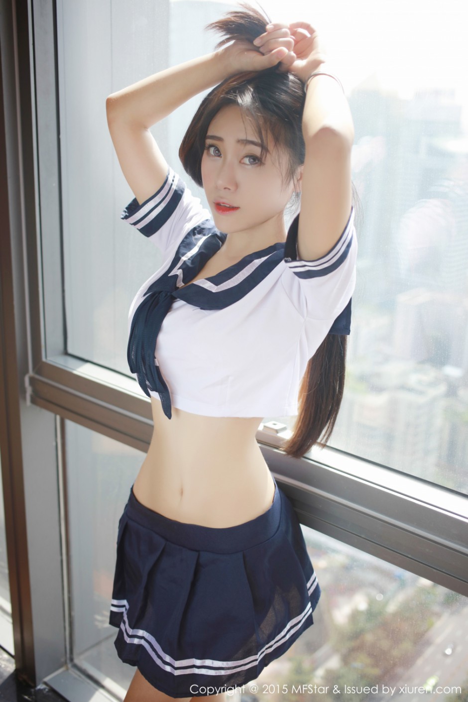 MFStar模范学院制服美女兜豆靓Youlina诱人私房照