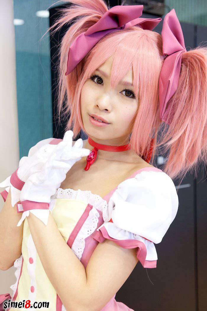 甜美可人的cos二次元公主图片