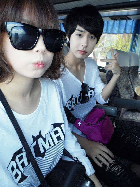 qq秀情侣图片甜蜜亲吻