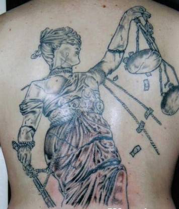 背部单人刺青纹身图欣赏