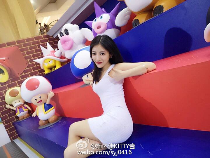 清新靓丽时尚美女施忆佳Ashley秒杀千万宅男