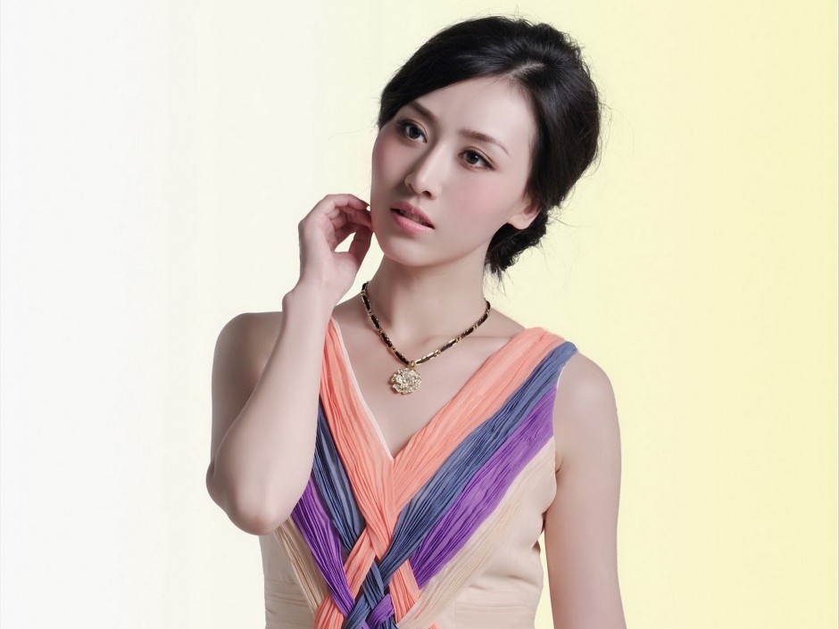 赵芸萱精美桌面壁纸