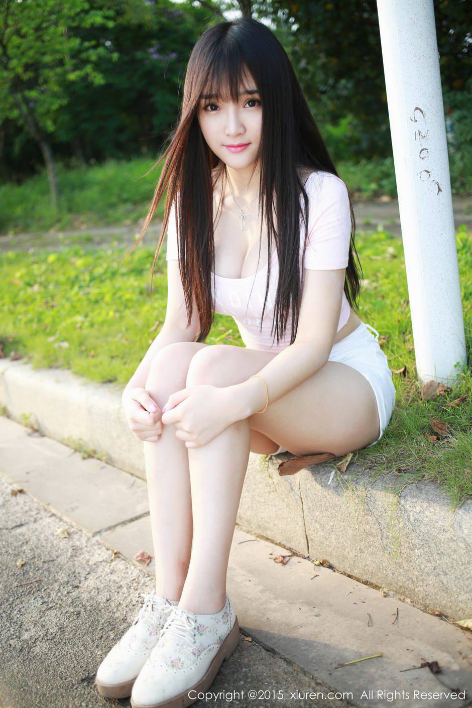 秀人网清纯少女夏瑶baby唯美户外写真
