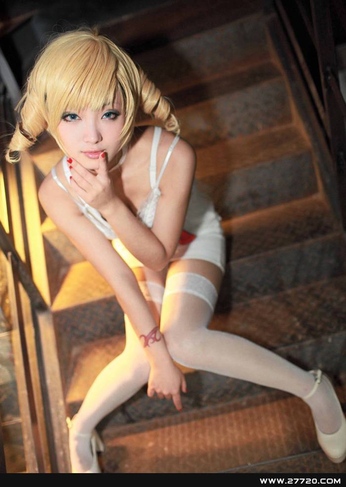 《凯瑟琳》淘气又可爱的美女Cosplay