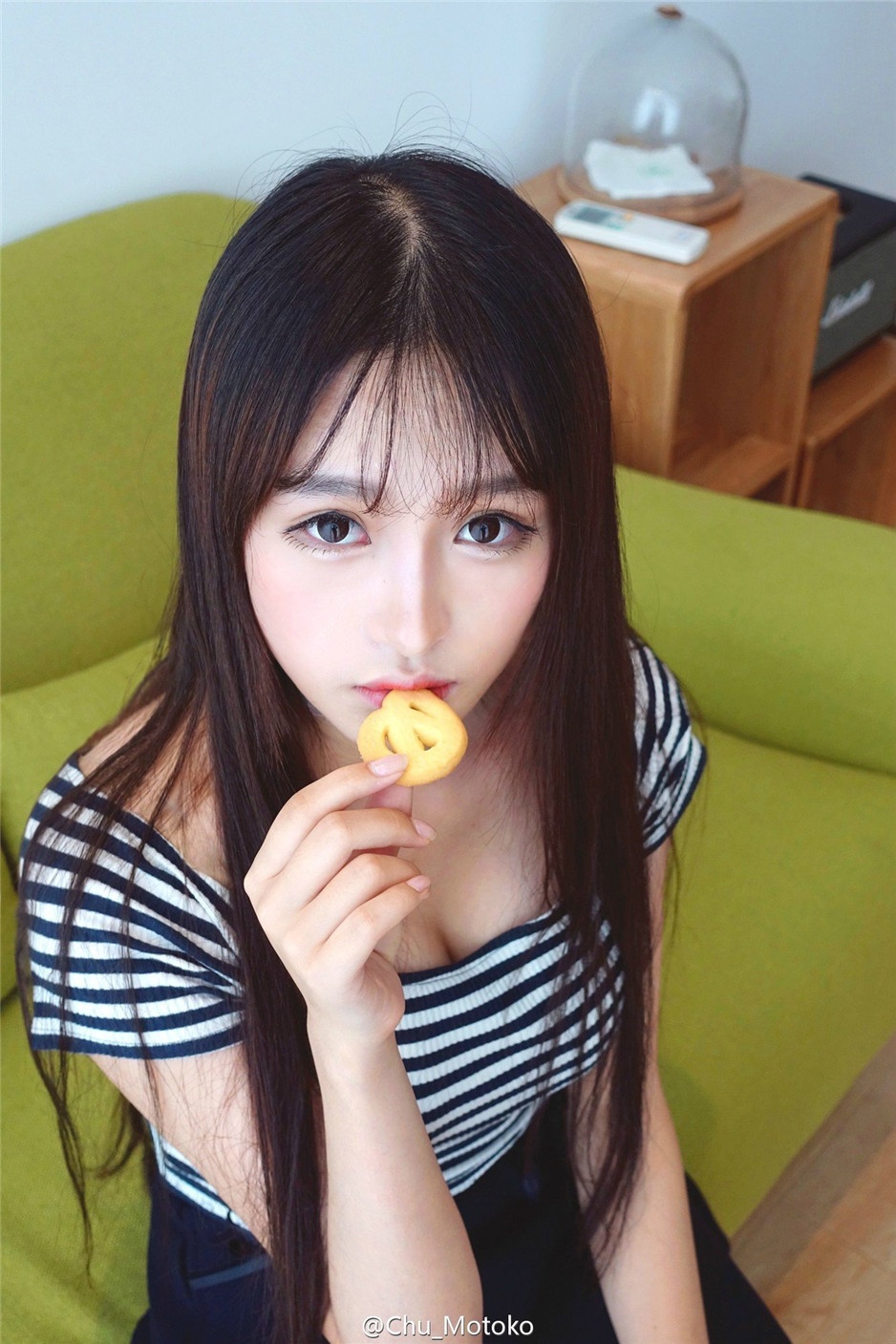 清纯学生妹Motoko素素迷人图片