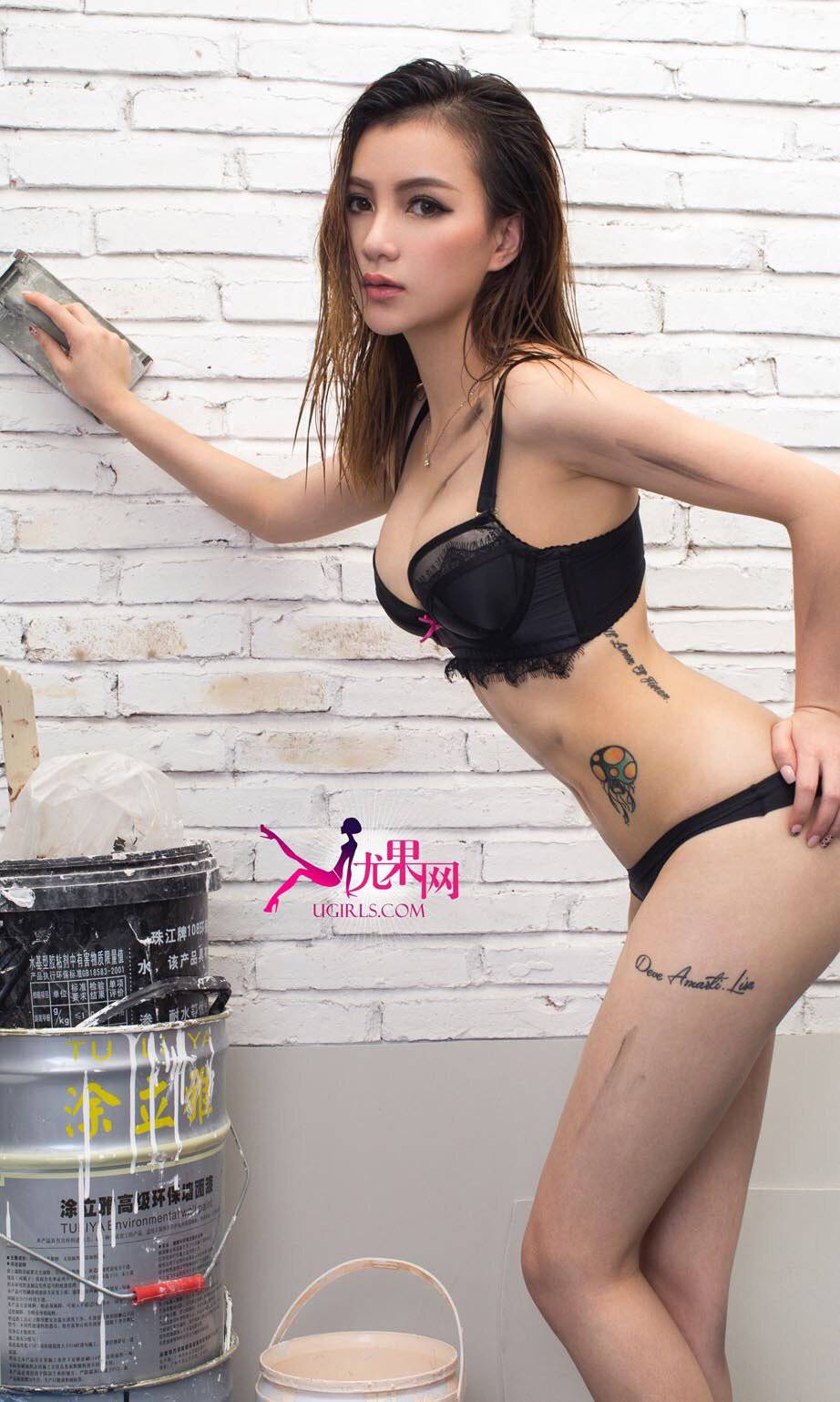 性感内衣女郎Lisa魅惑众生写真大片