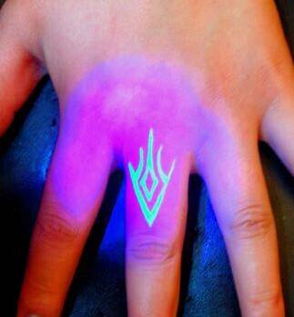 紫外线荧光手指隐形图腾纹身