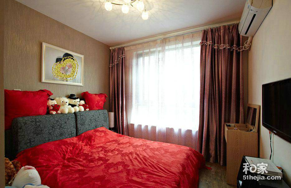 打造现代时尚二居室婚房装修效果图